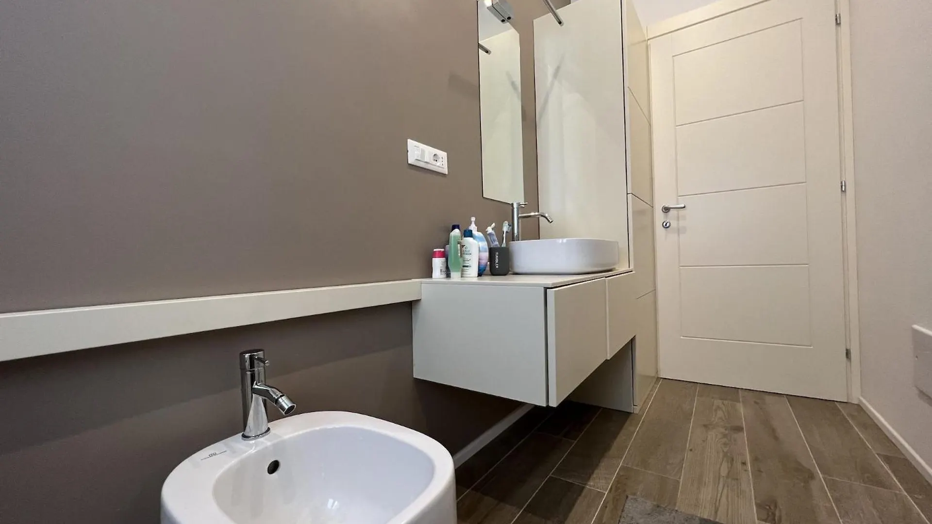 Comodo Appartamento Con 2 Camere Riccione